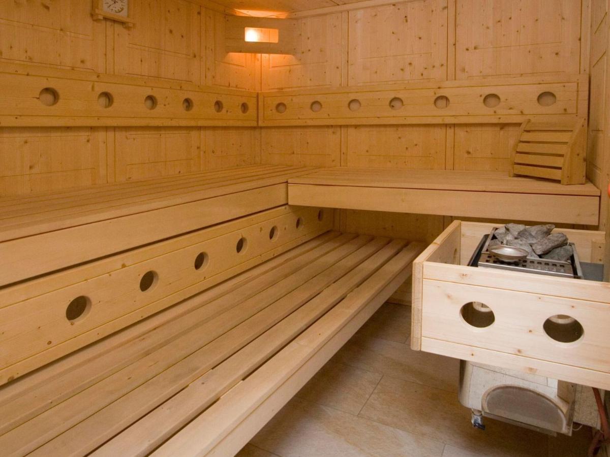 Chalet In Annaberg-Lungoetz With Shared Sauna Villa Exterior photo